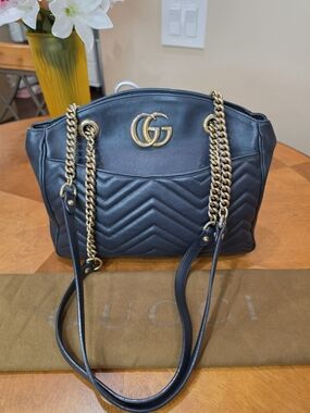 Gucci Marmont Black Chevron Quilted Leather Shoulder Bag